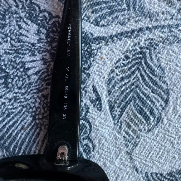 Chanel Elegant Black Sunglasses